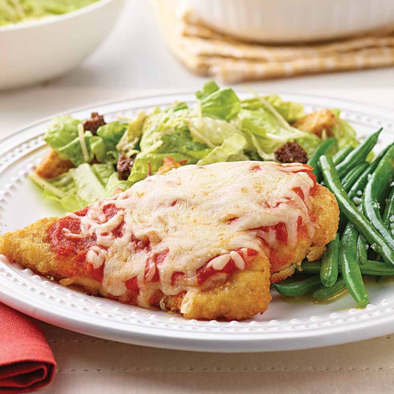Gold Pan Chicken Parmesan with Green Beans & Salad