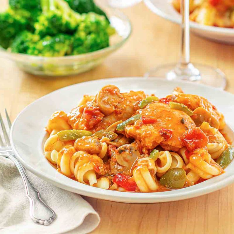 Cook-in-Bag Chicken Cacciatore with Amore Girelle & Broccoli