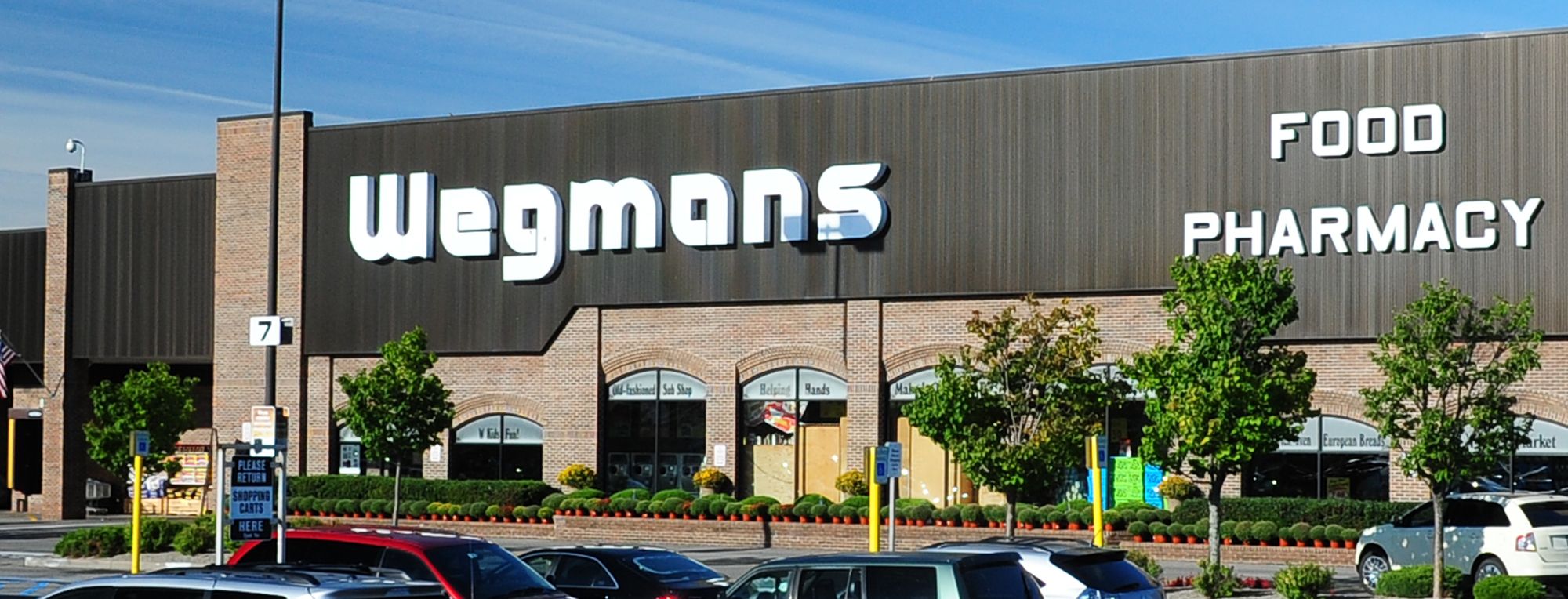 Wegmans Store Front 90 TransitRd NY?wid=2000&hei=764